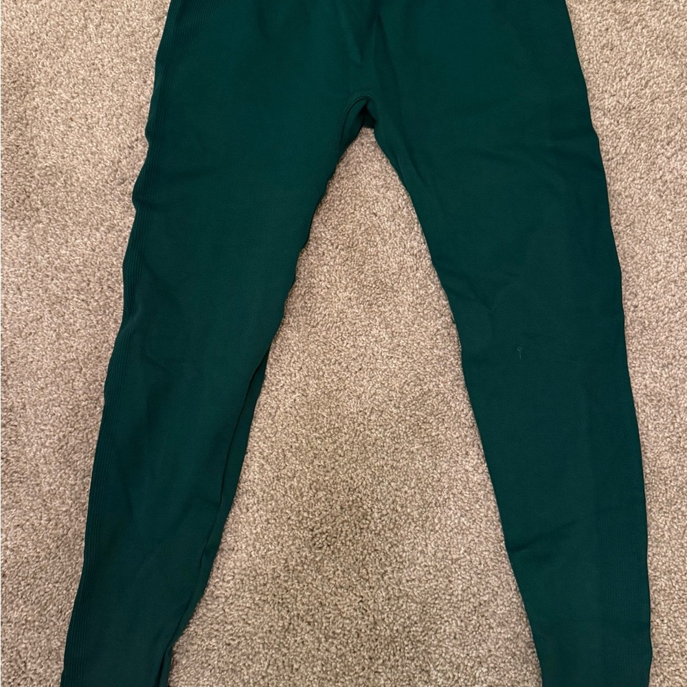 SET Active Ribbed sets in Emerald Green & Cafe Brown Activewear - Picture 3 of 7